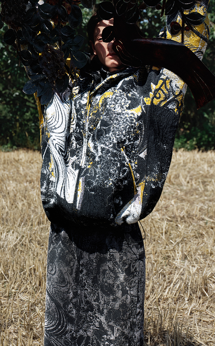Sweater / JNBY Oriental Screen Motif Wool Blend Cardigan