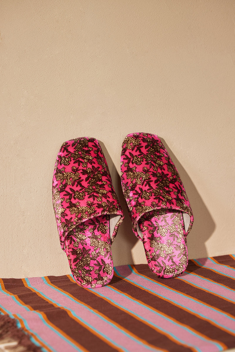 Slippers / JNBYHOME Floral Print Slippers Red