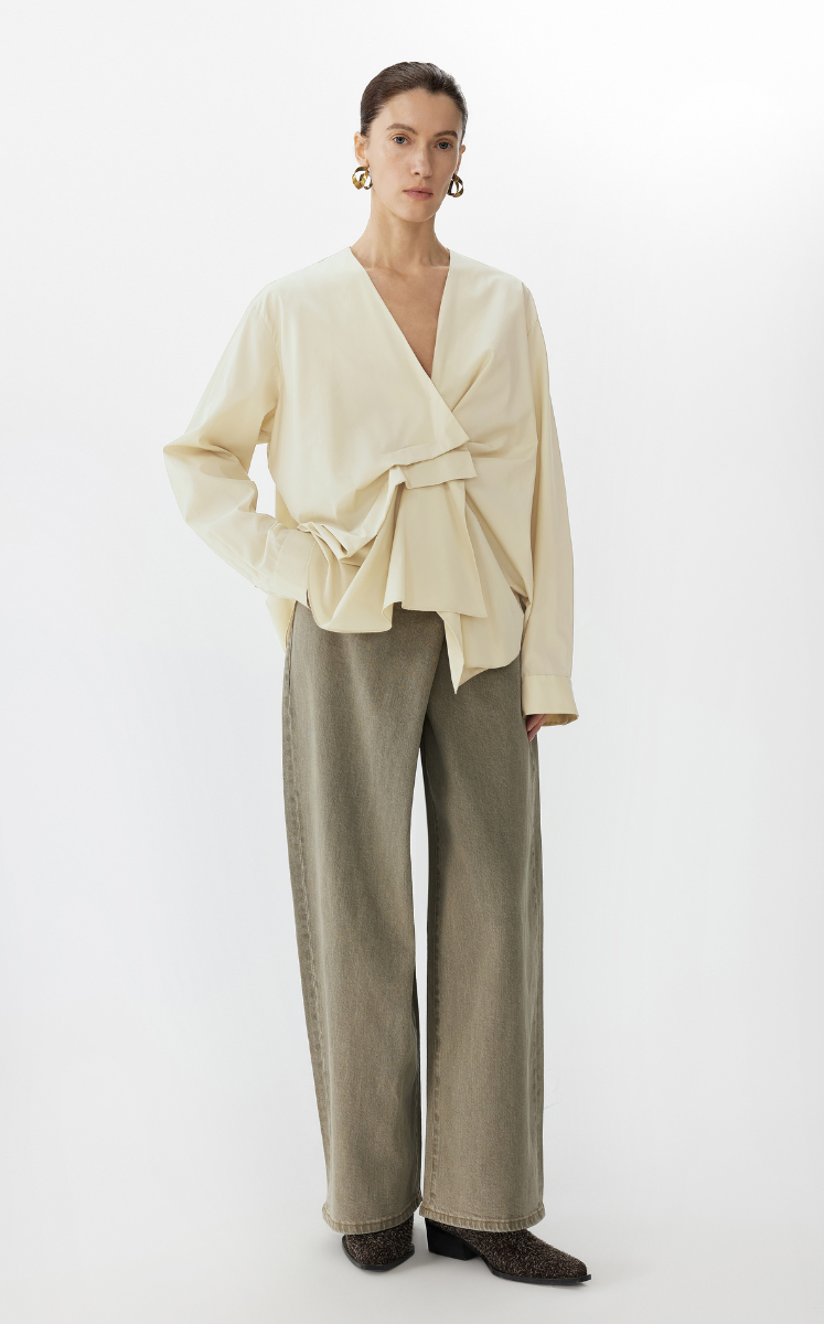Shirt / JNBY Oversized V-Neck Cotton Poplin Shirt Paper khaki