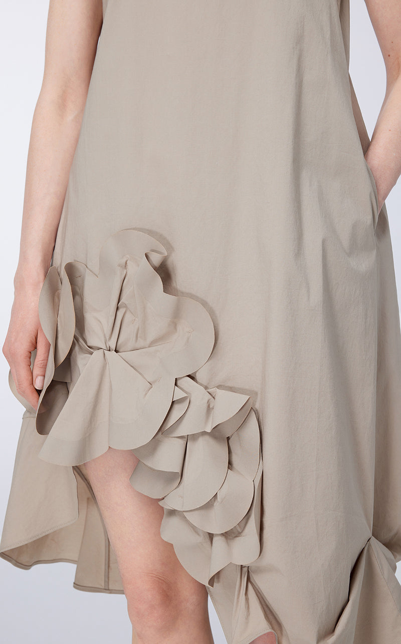 Dress / JNBY 3D-floral Asymmetric Sleeveless Dress