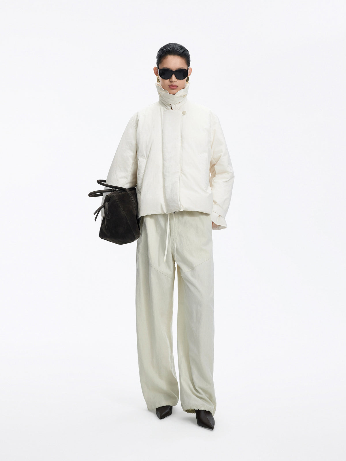 Jacket / JNBY Oversized Short Down Puffer with Drawstring White