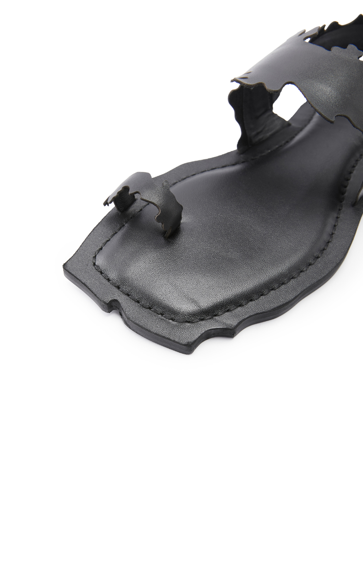 Shoes / JNBY Split-Toe Leather Sandals Black-1
