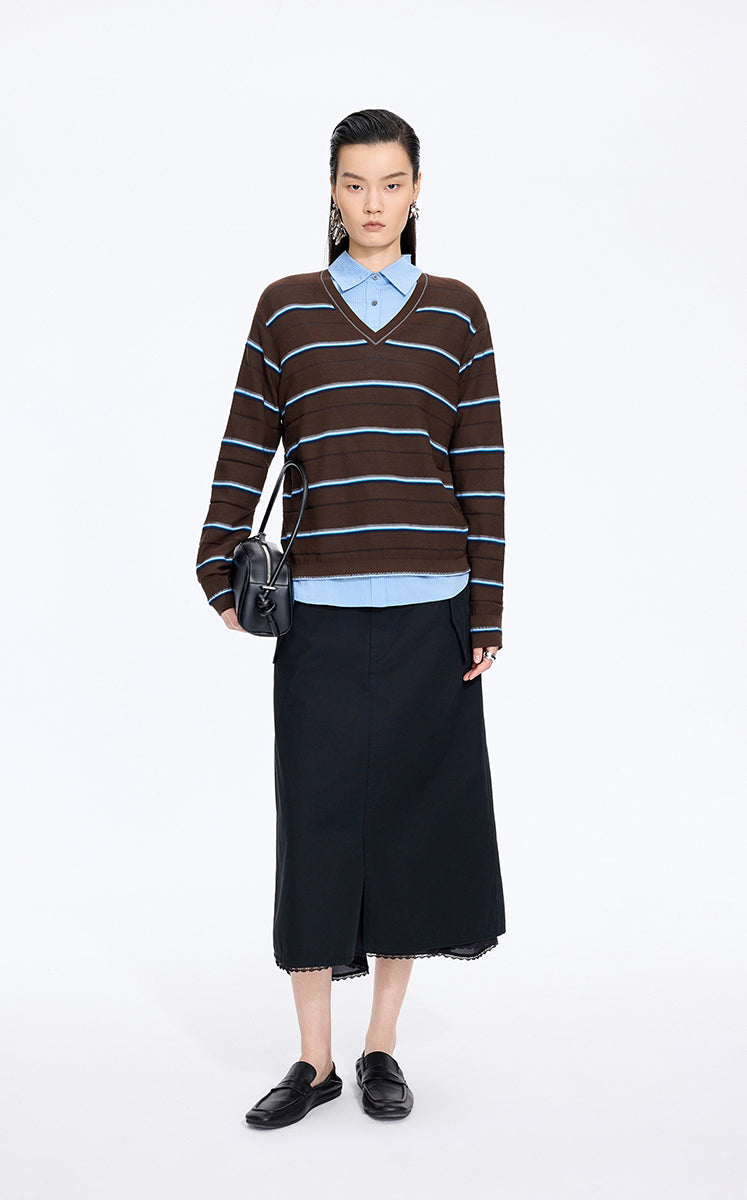 Sweater / JNBY Lightweight Cotton Blend V-Neck Pullover Blue Brown