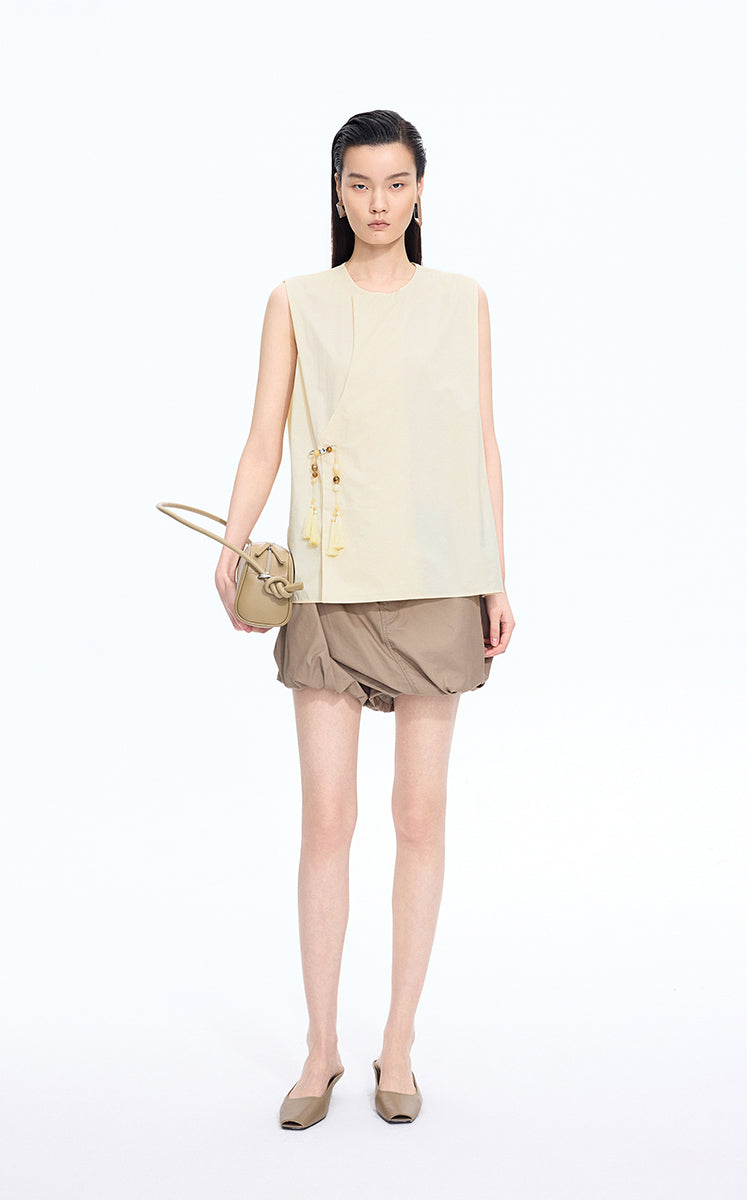Top / JNBY Cotton Frog-Button Sleeveless Top Light Beige