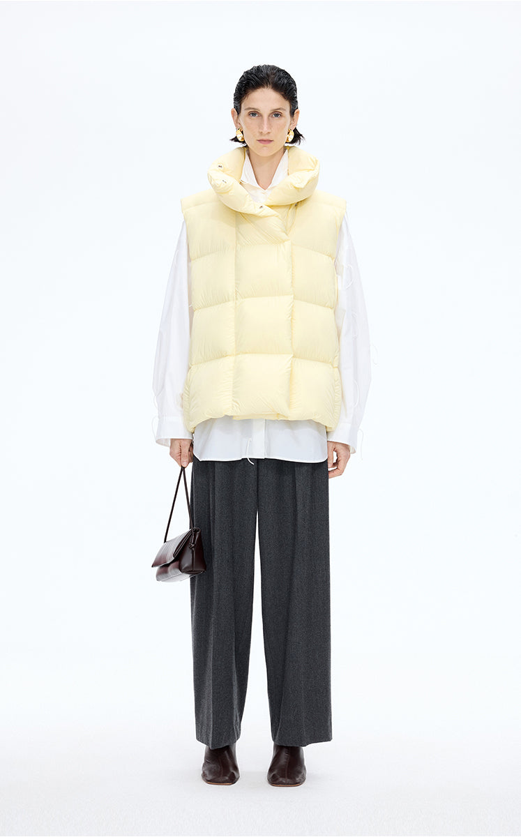 Down Vest / JNBY Oversized Quilted Down Vest Pastel Yellow