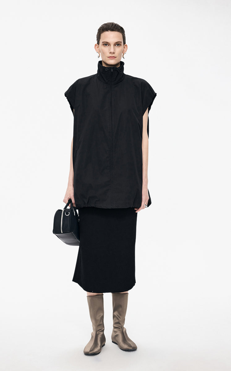 Vest / JNBY Oversized Water-Repellent Utility Vest black