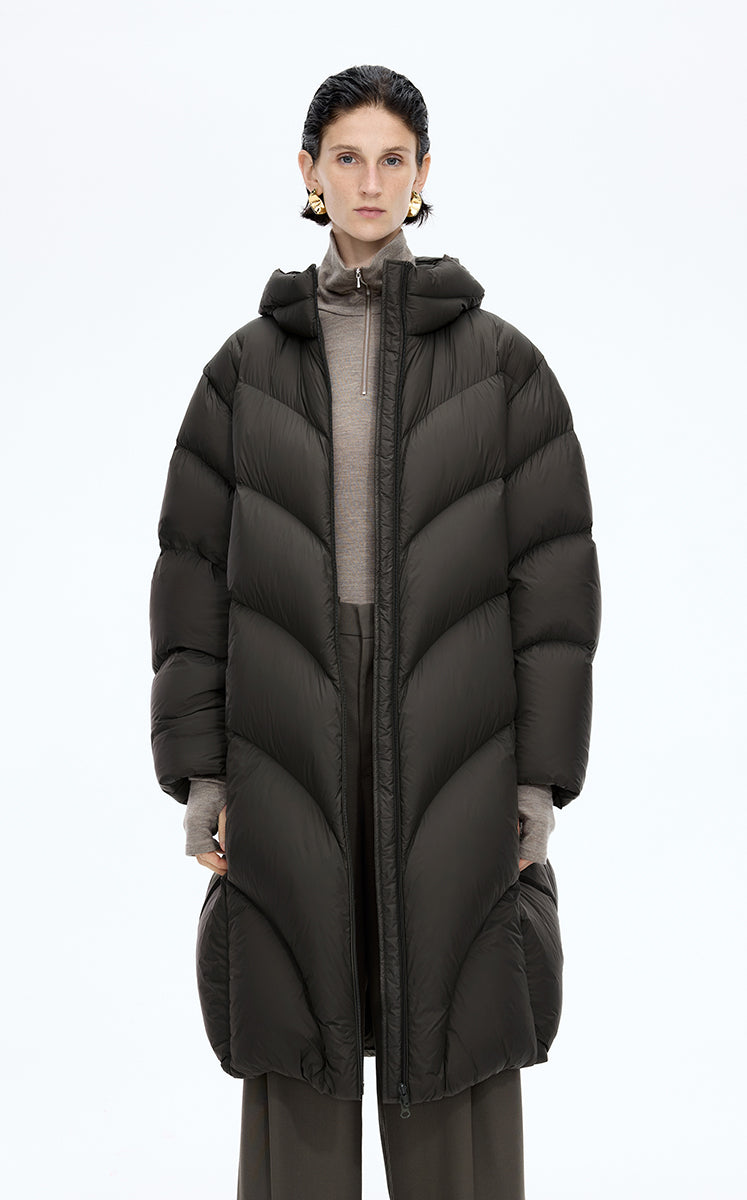 Down Coat / JNBY Oversized Long Hooded Down Coat