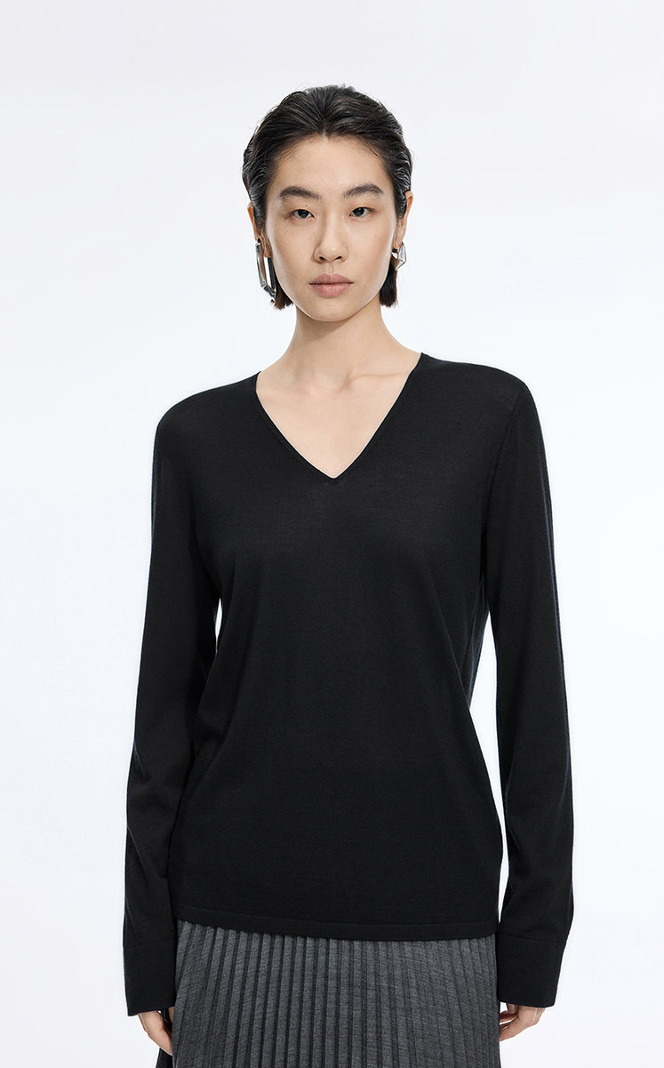 Sweater / JNBY V-Neck Baselan Wool-Silk Blend Pullover