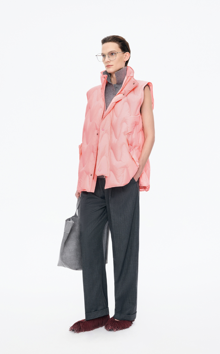 Down Vest / JNBY Oversized Wavy Quilted Down Vest Pink