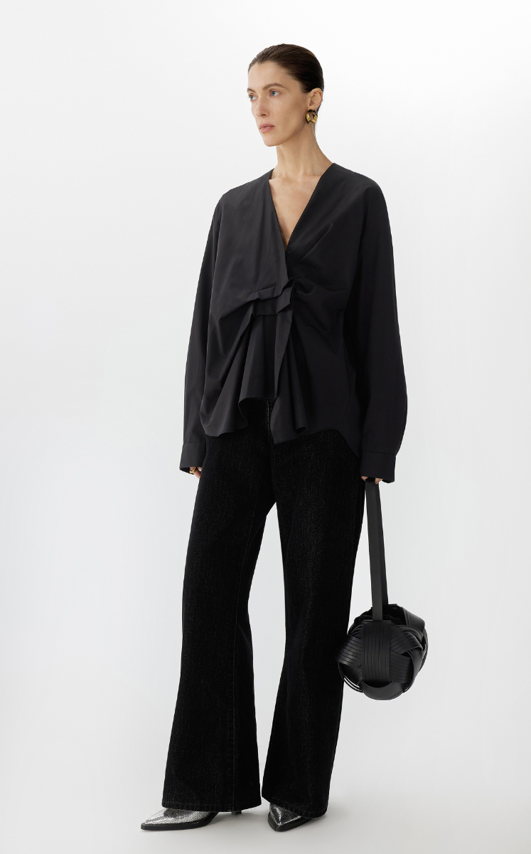 Shirt / JNBY Oversized V-Neck Cotton Poplin Shirt benchy