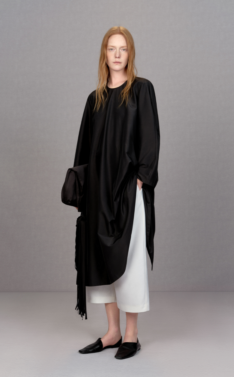 Dress / JNBY Loose A-Line Long Sleeve Dress Black