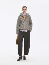 Jacket / JNBY 95% White Goose Down X-Silhouette Puffer