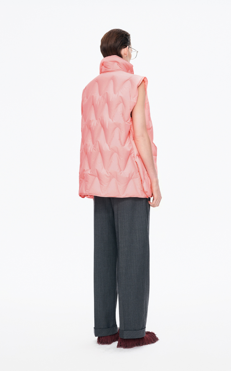 Down Vest / JNBY Oversized Wavy Quilted Down Vest