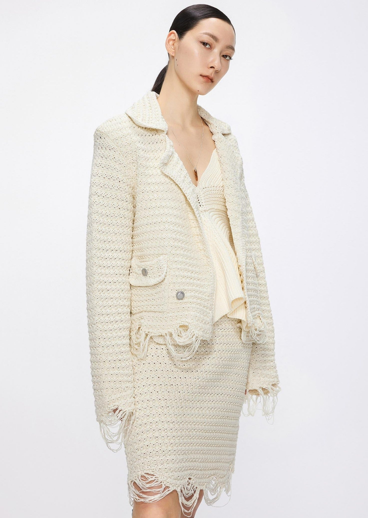 Cardigans / JNBY Loose Fit Irregular Hem Cropped Cardigan Beige