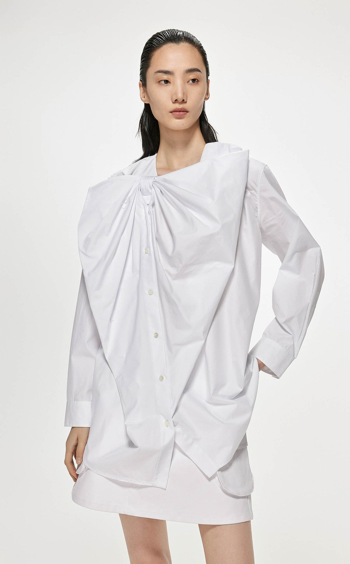 Dresses / JNBY Asymmetric Shoulder Long-Sleeved Dress White