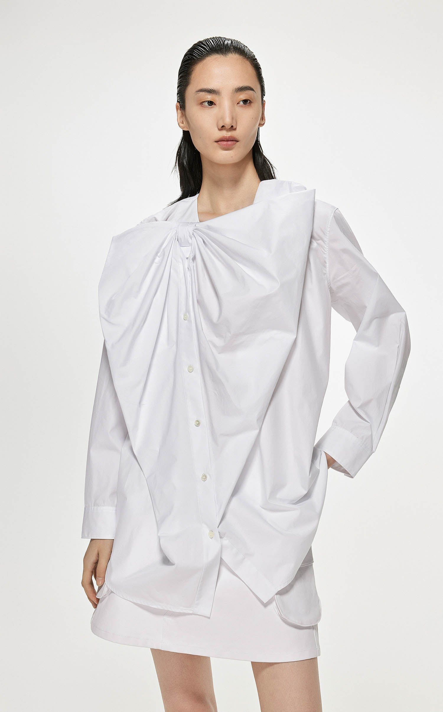 Dresses / JNBY Asymmetric Shoulder Long-Sleeved Dress White