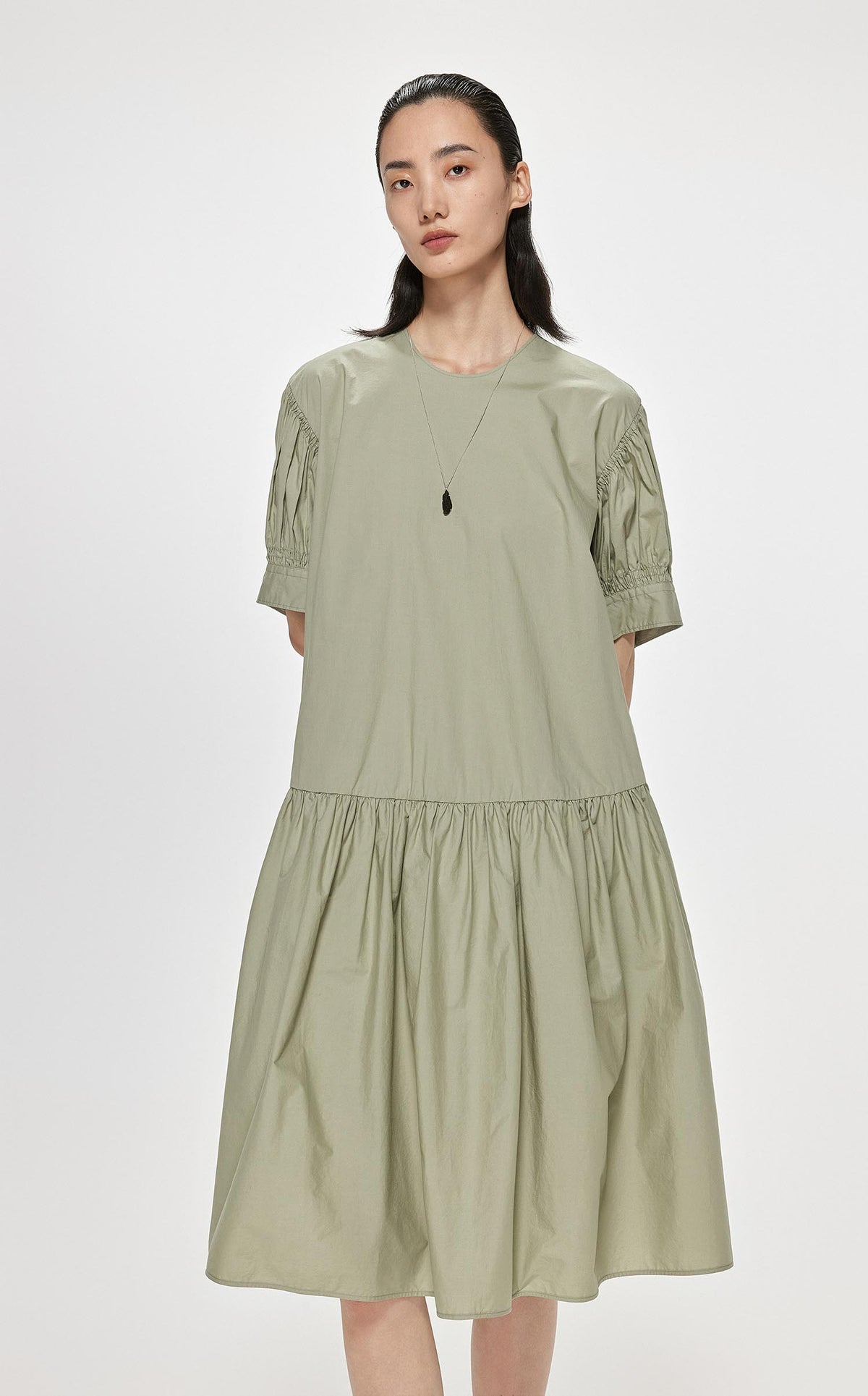 Dresses / JNBY Oversize Mid-Sleeve Pleated Dress (100% Cotton) Green XS
