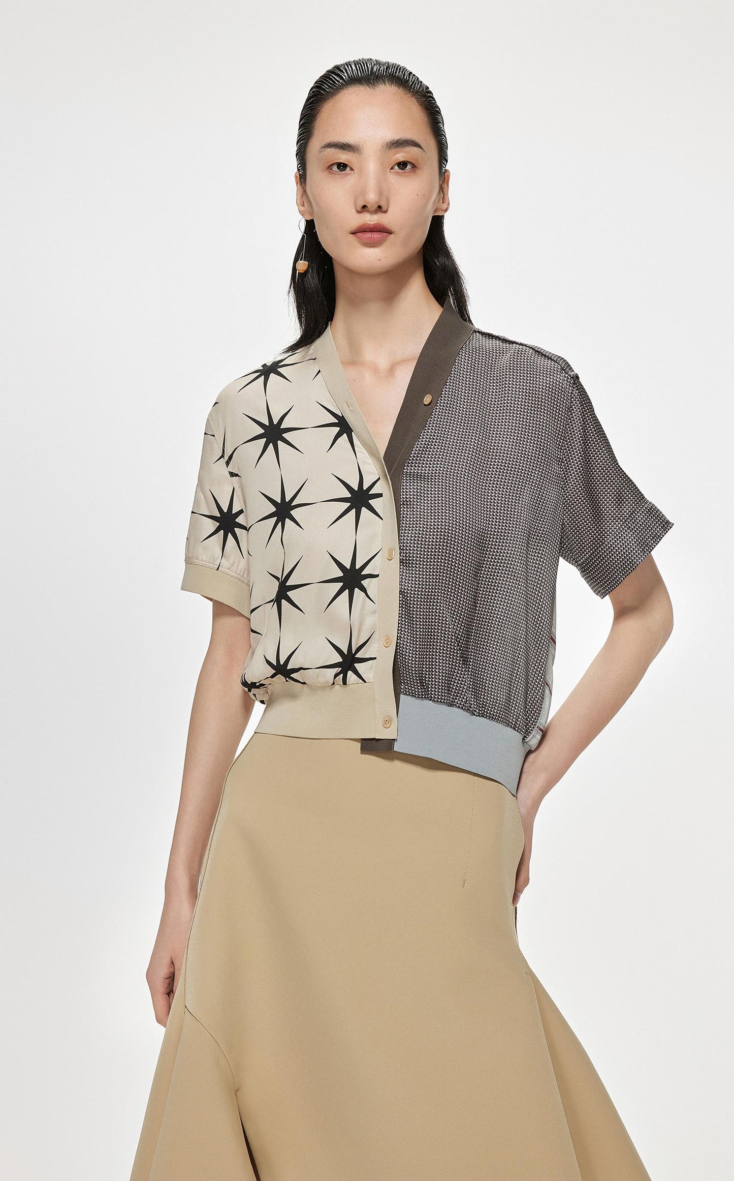 Shirt / JNBY Star Print Patchwork Short Sleeve Shirt Beige