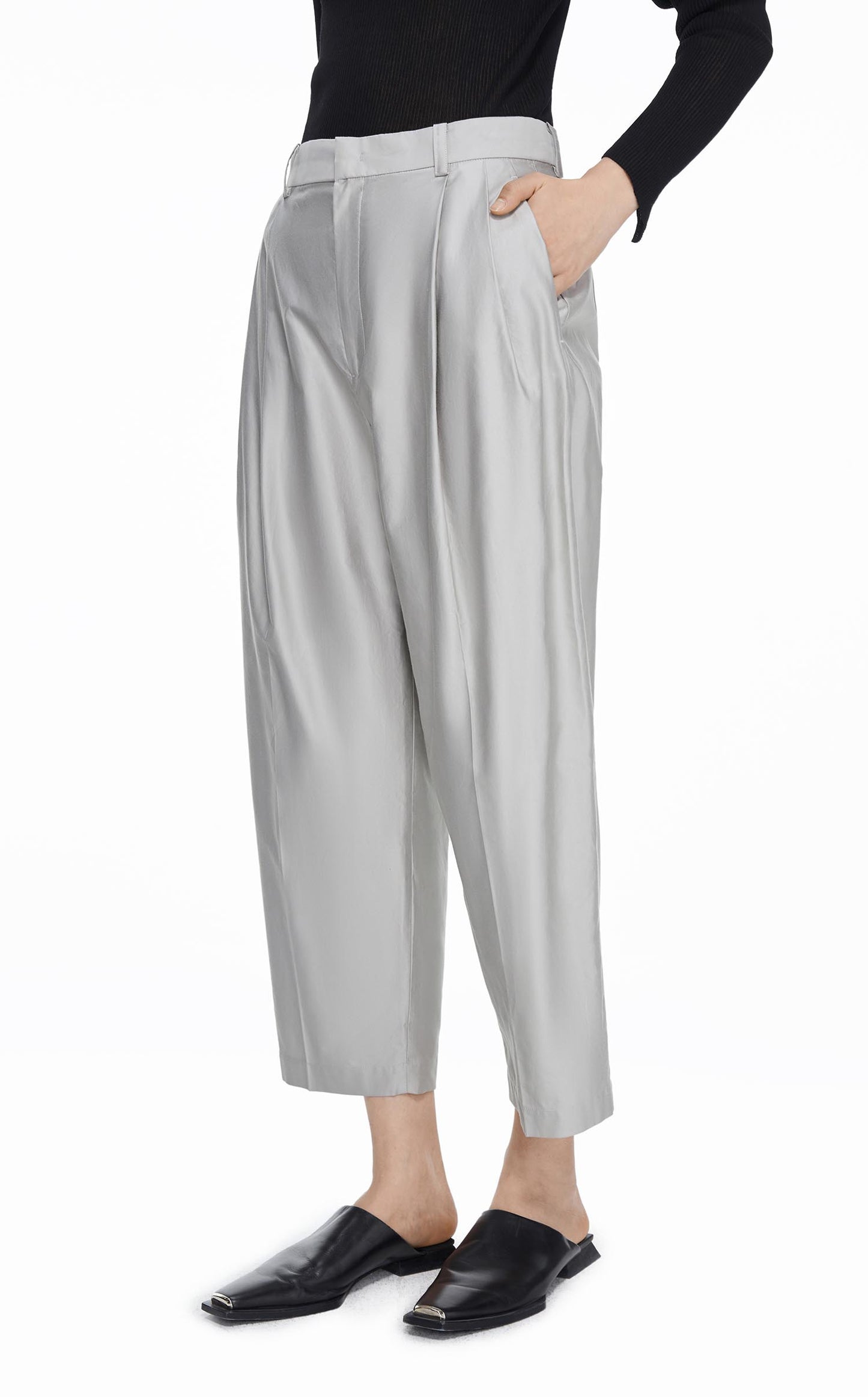 Pants / JNBY Solid Straight Cropped Pants (100% Cotton) Grey