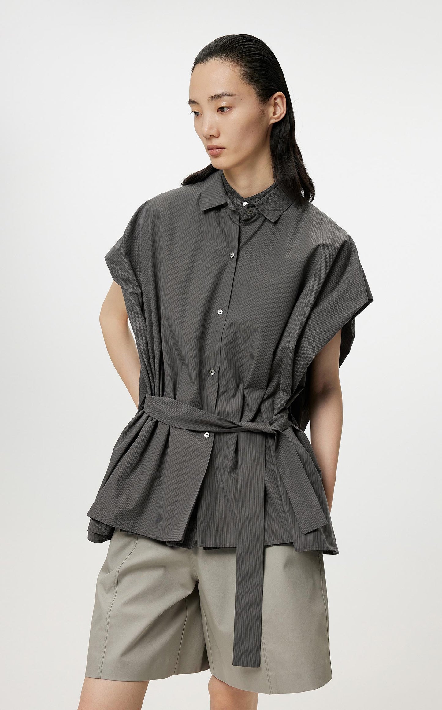 Shirt / JNBY Loose Fit Solid Sleeveless Shirt (100% Cotton) Grey