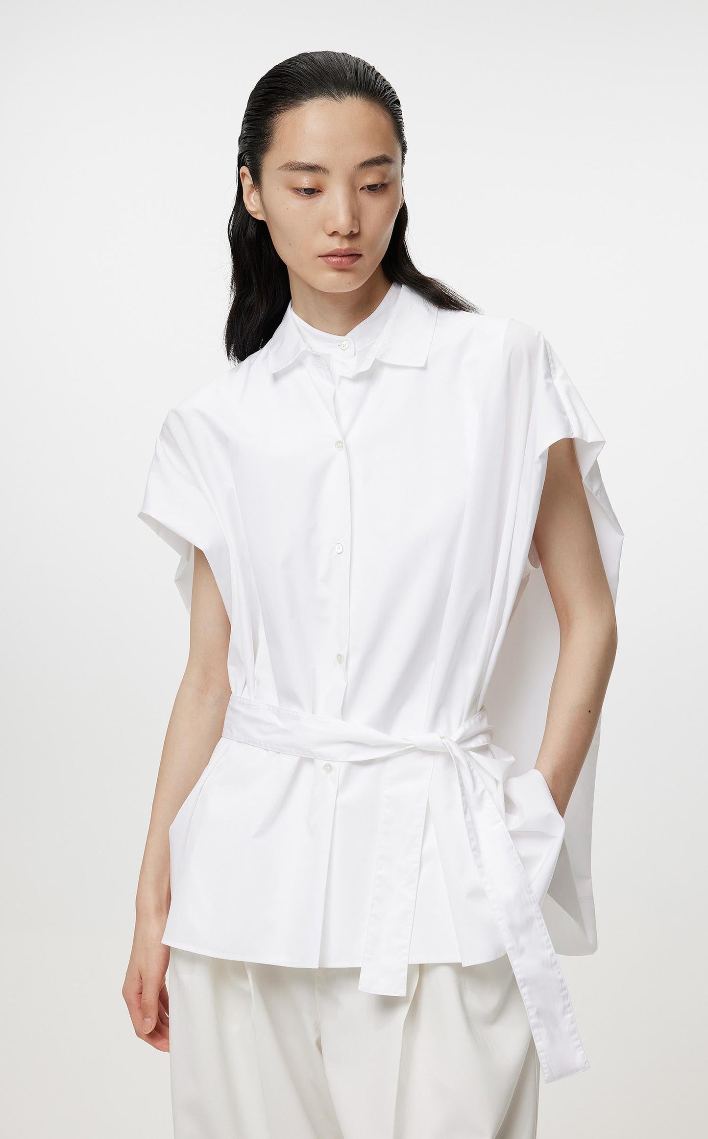 Shirt / JNBY Loose Fit Solid Sleeveless Shirt (100% Cotton) White