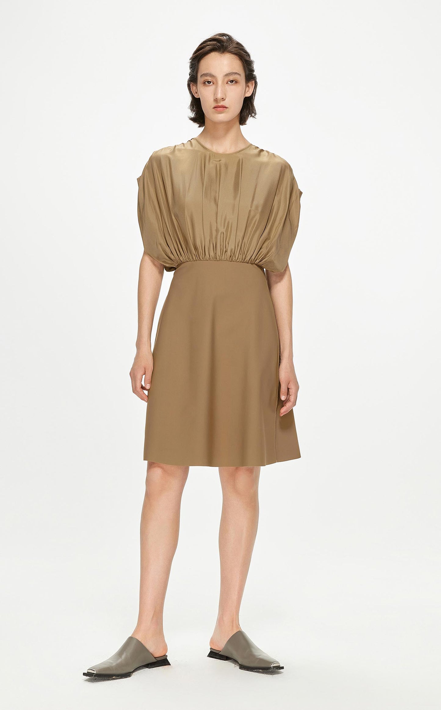 Dresses / JNBY Solid A-Line Sleeveless Dress Khaki