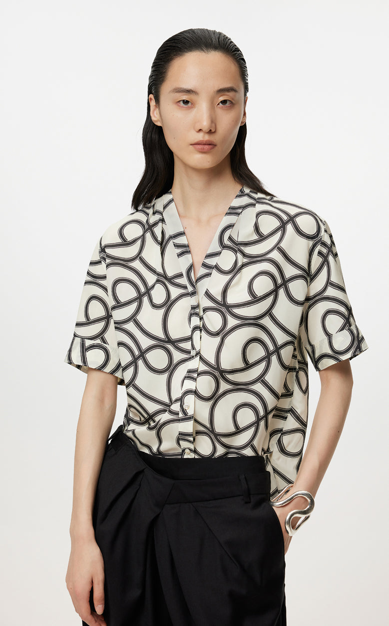 Shirt/JNBY Musical Note Print V-neck Colorblock Short-sleeved Shirt(40% mulberry silk ) Beige