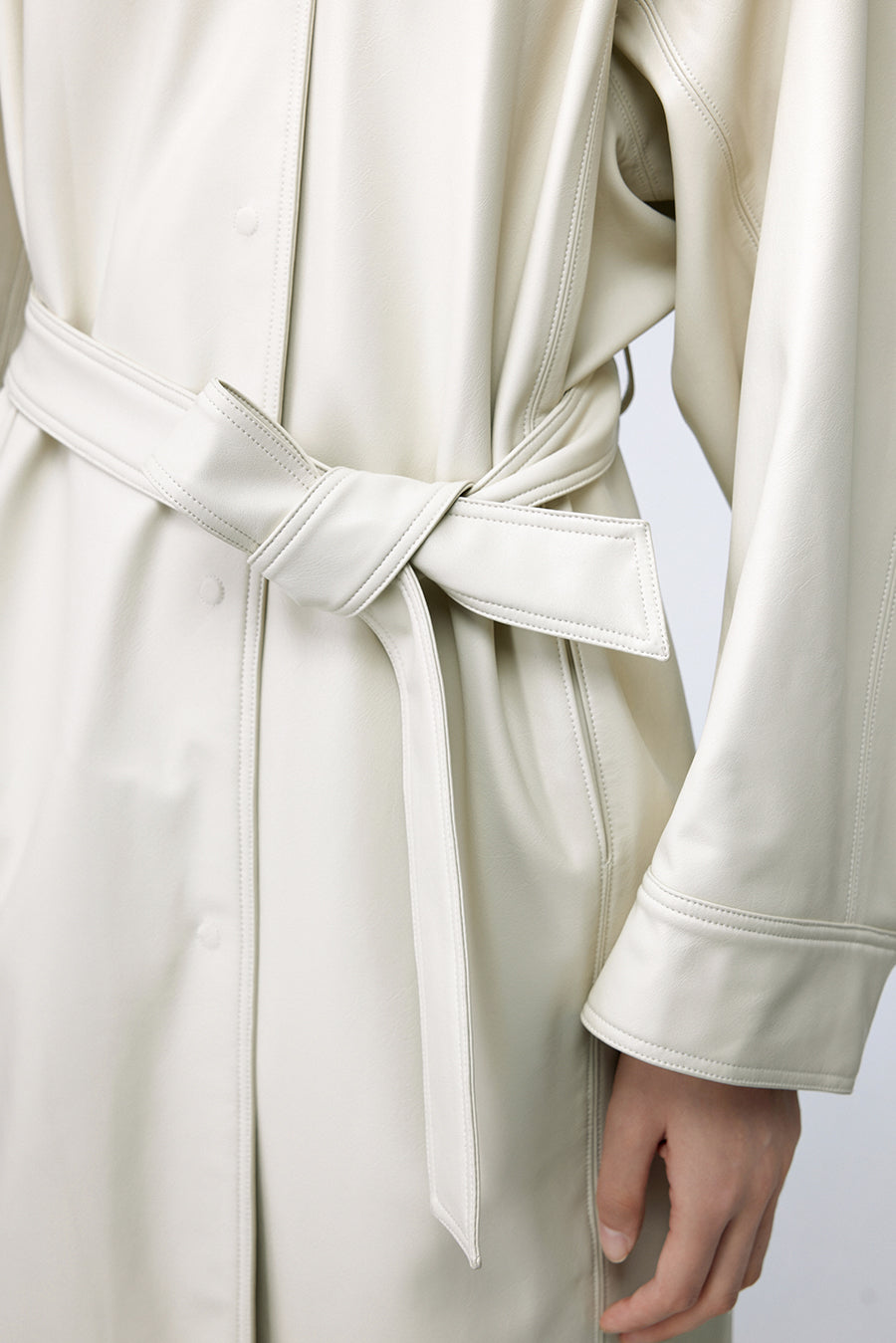 Coat / JNBY Polyurethane Leather Long Coat