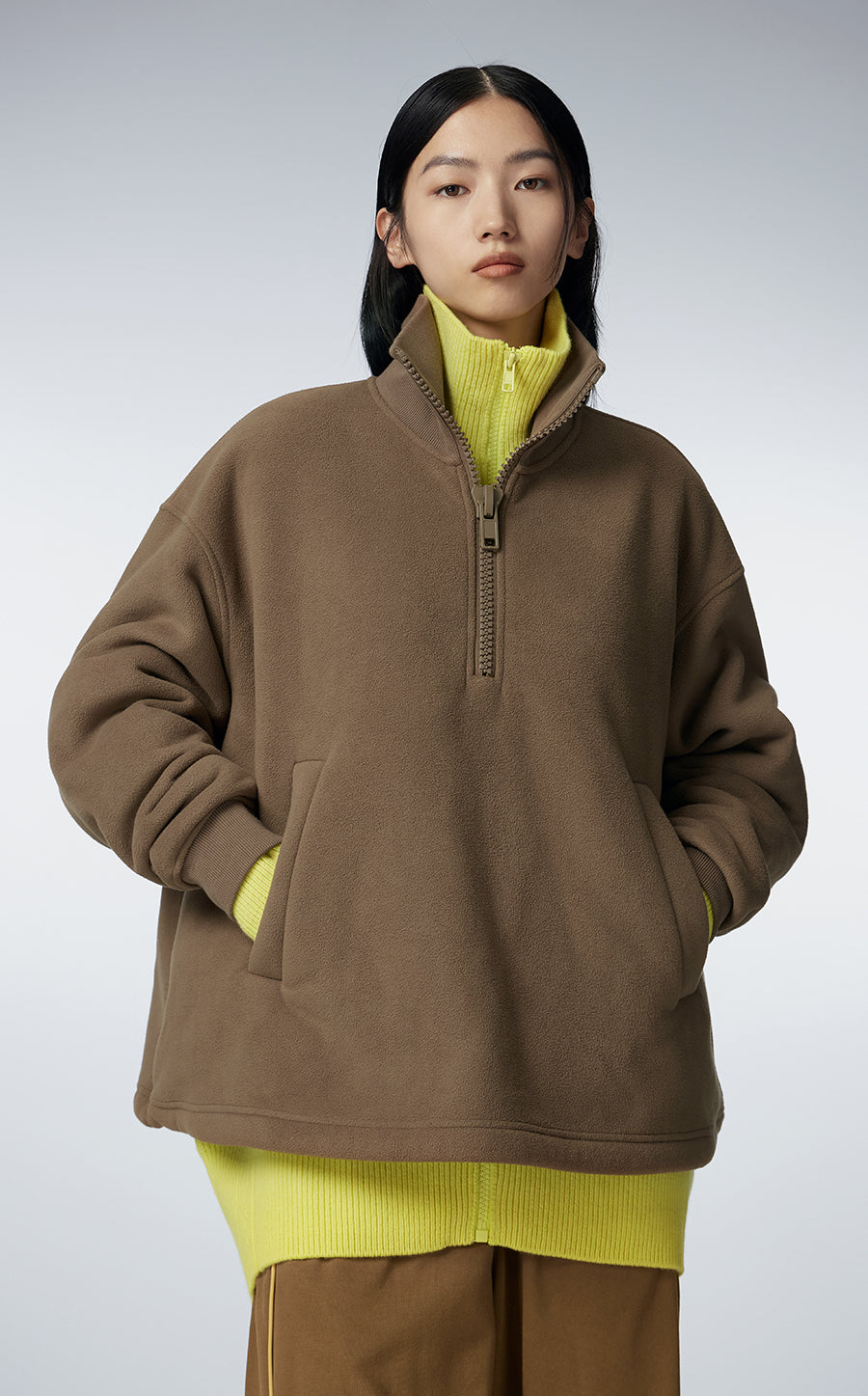 Sweatshirt / JNBY High-neck Faux Fur Sweatshirt Brown