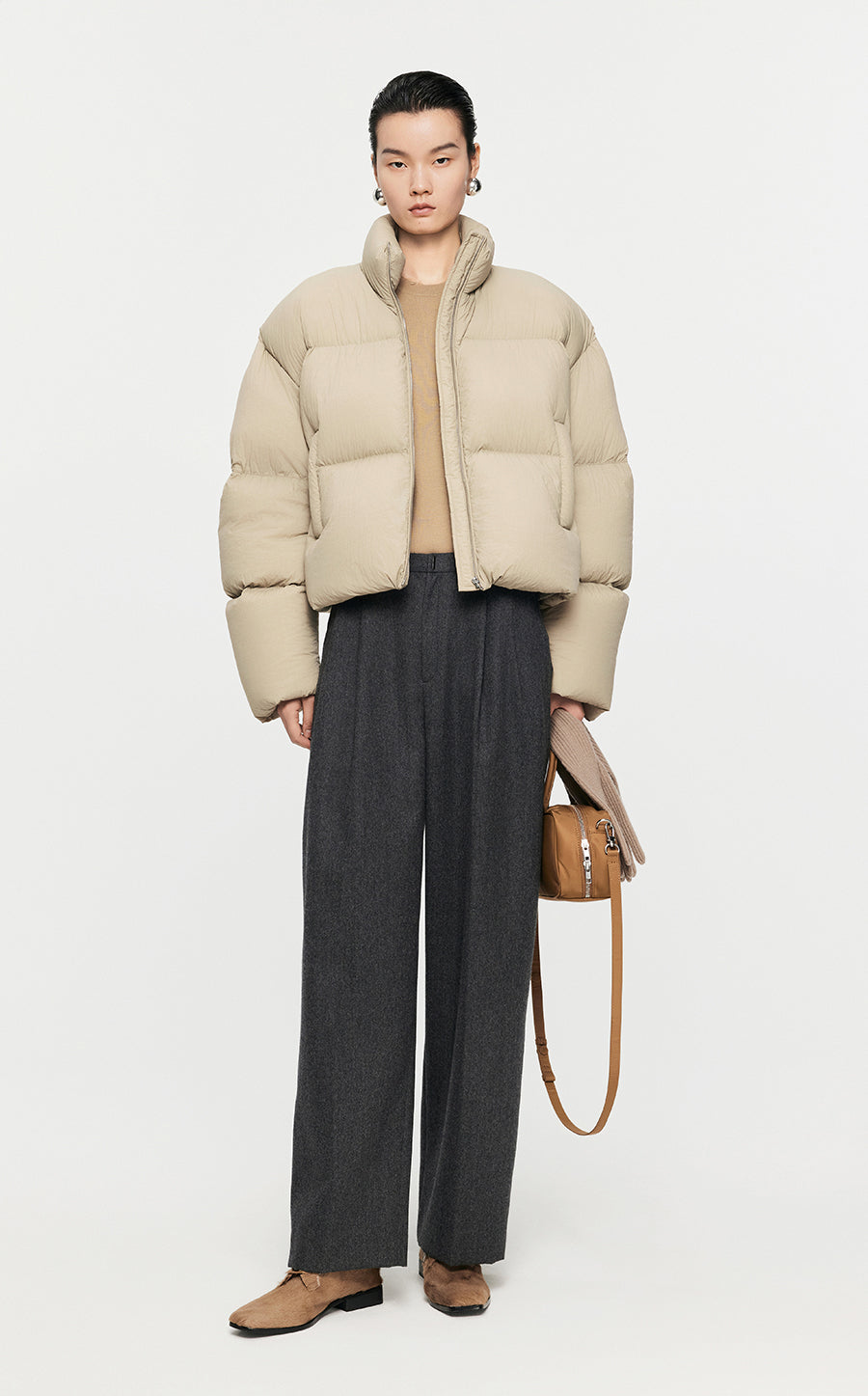 Coat / JNBY O-Shape Cropped Down Coat Khaki