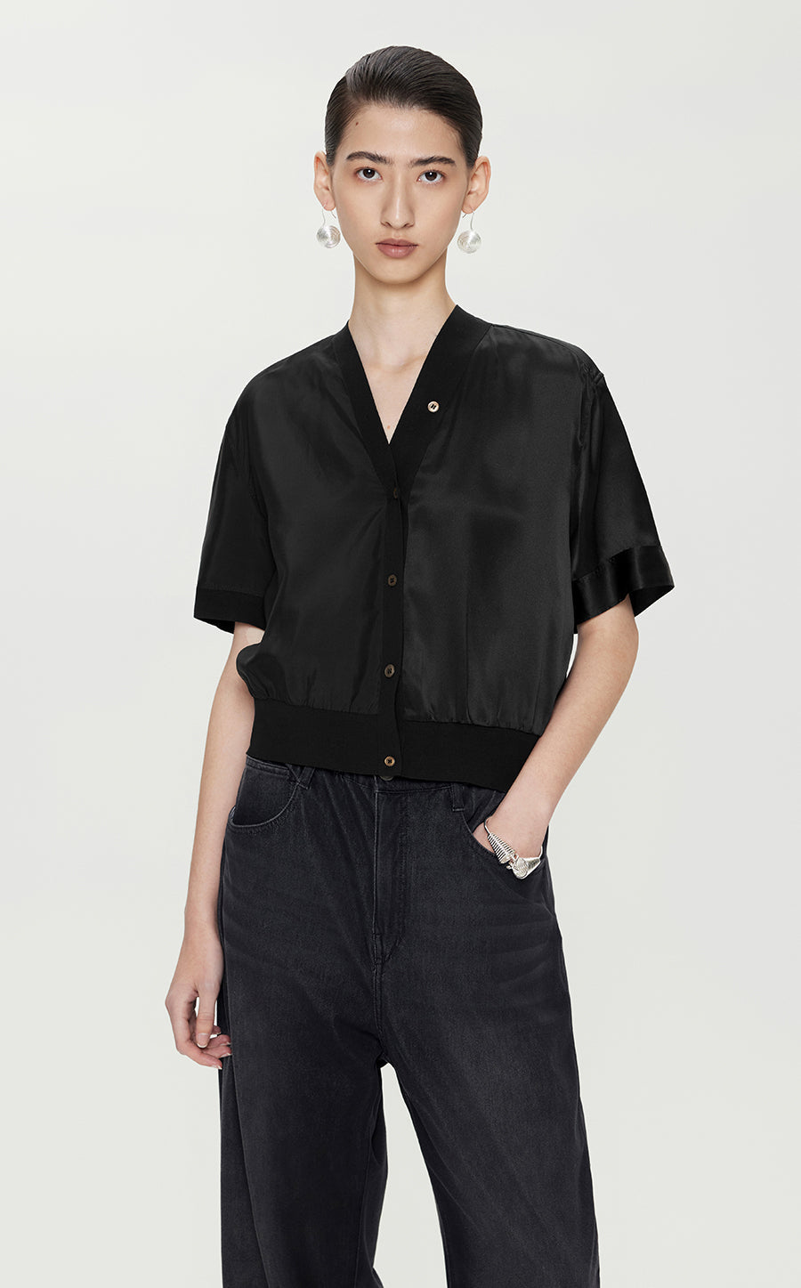 Shirt / JNBY Relaxed Viscose-silk Spliced Shirt Black L