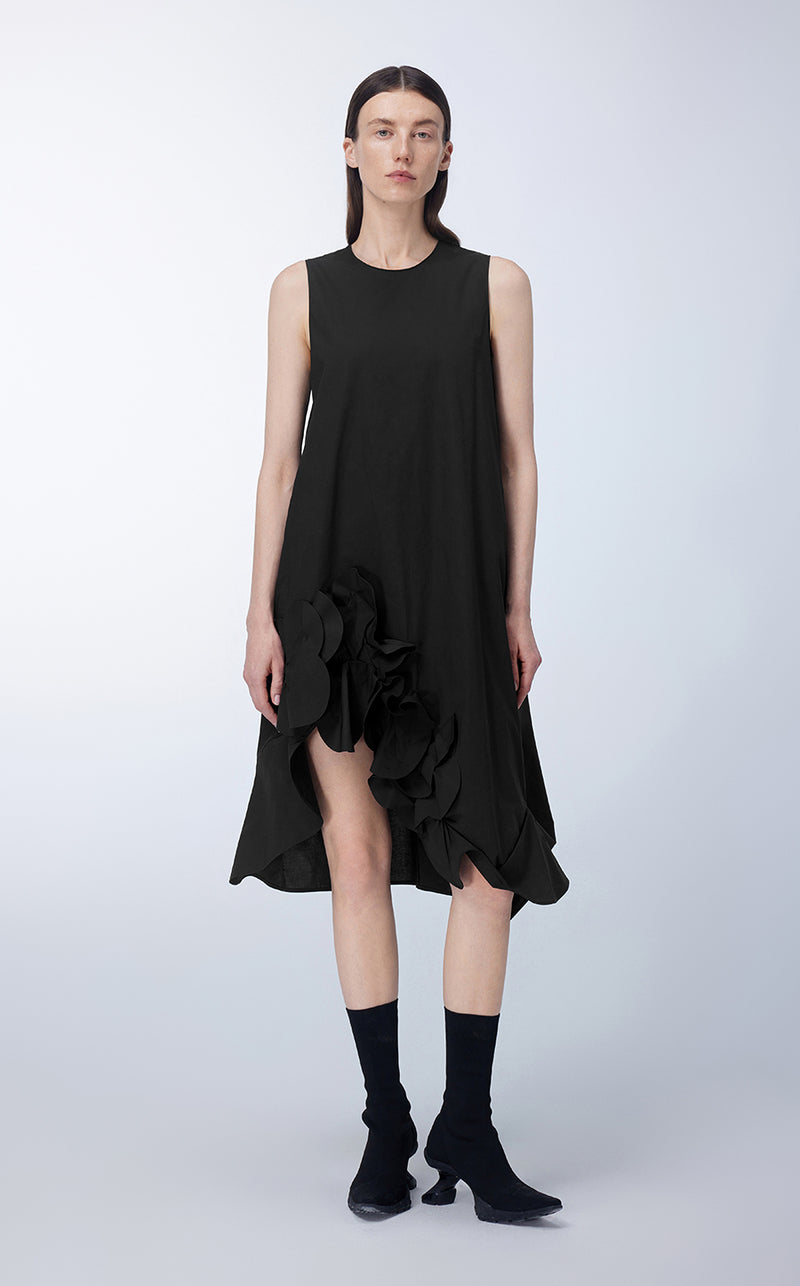 Dress / JNBY 3D-floral Asymmetric Sleeveless Dress Black
