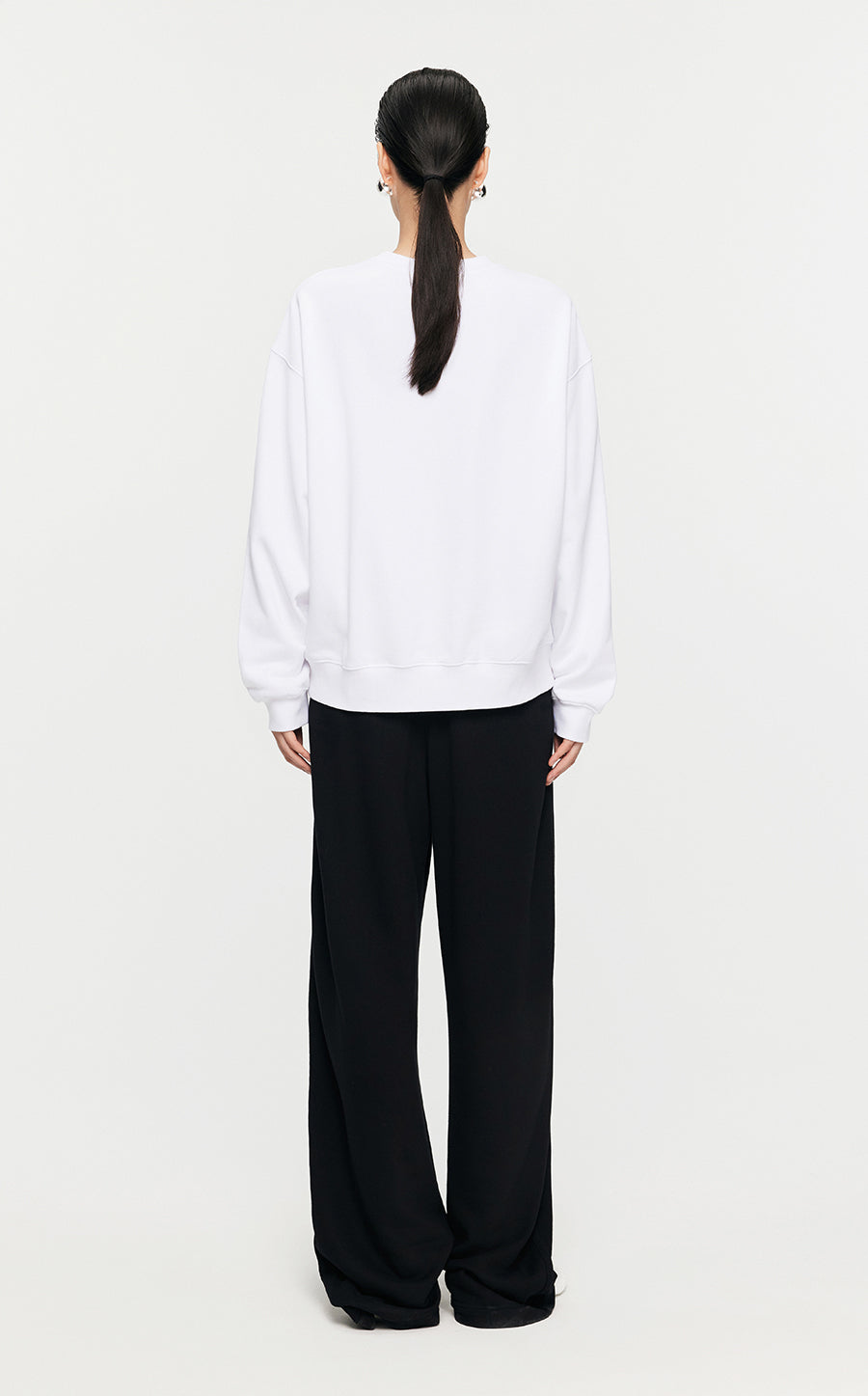 Sweatshirt / JNBY Loose Fitting Micro Elastic sweatshirt