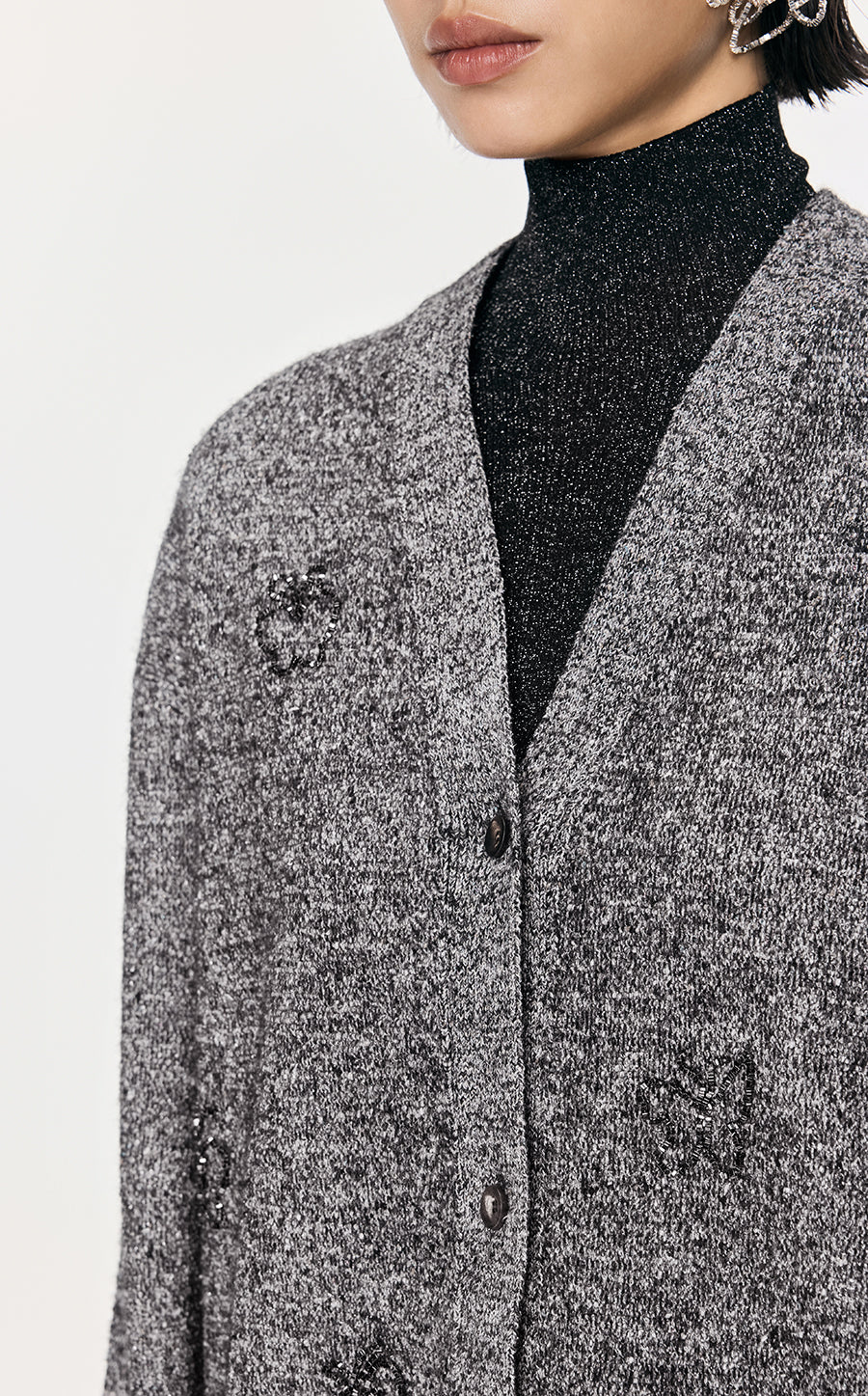 Sweater / JNBY Butterfly-embellished Mid-length Cardigan