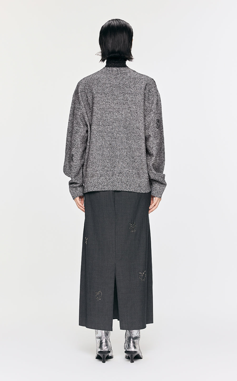 Sweater / JNBY Butterfly-embellished Mid-length Cardigan