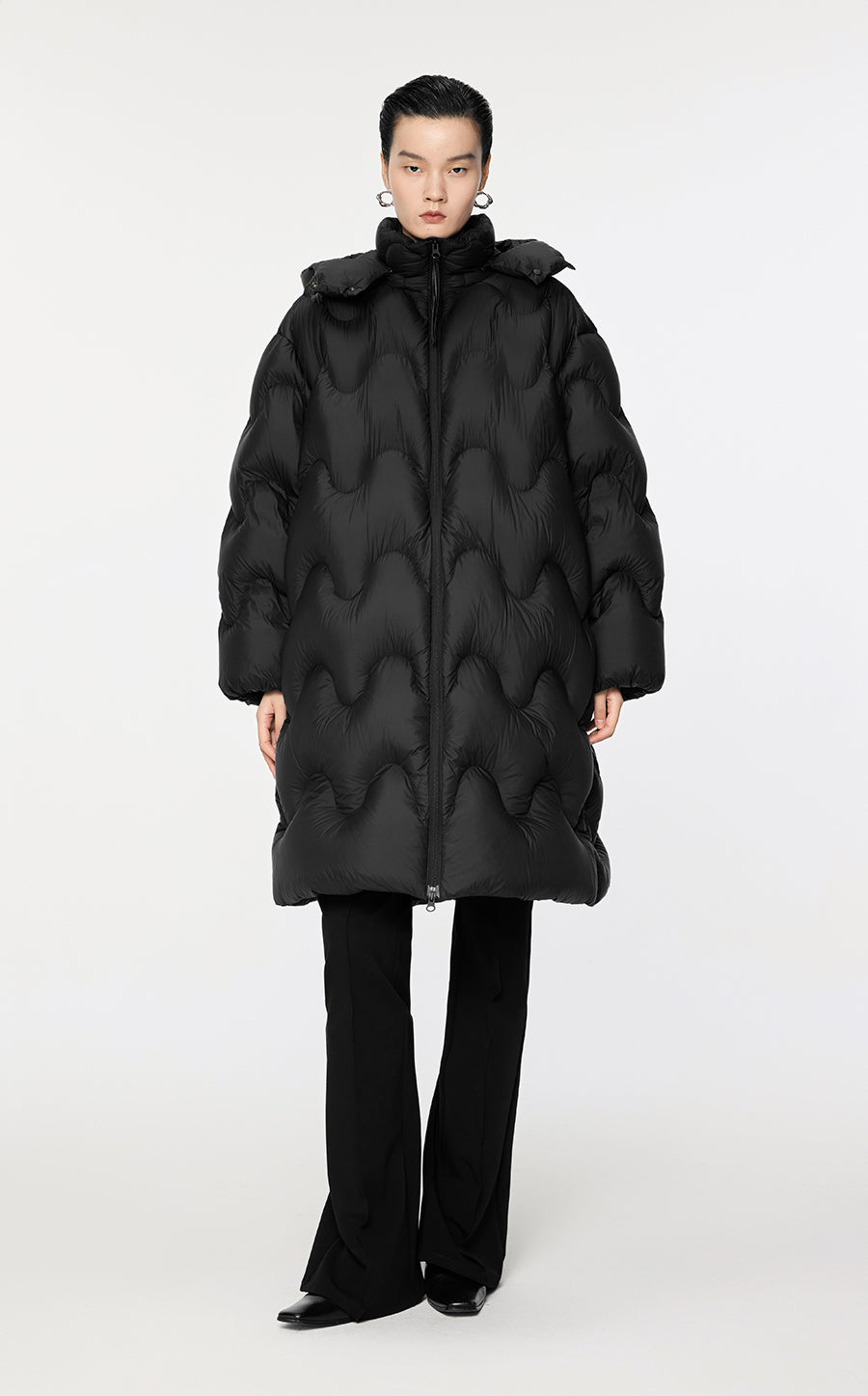Downcoat / JNBY Oversize Wavy-Line Hooded Down Coat Black