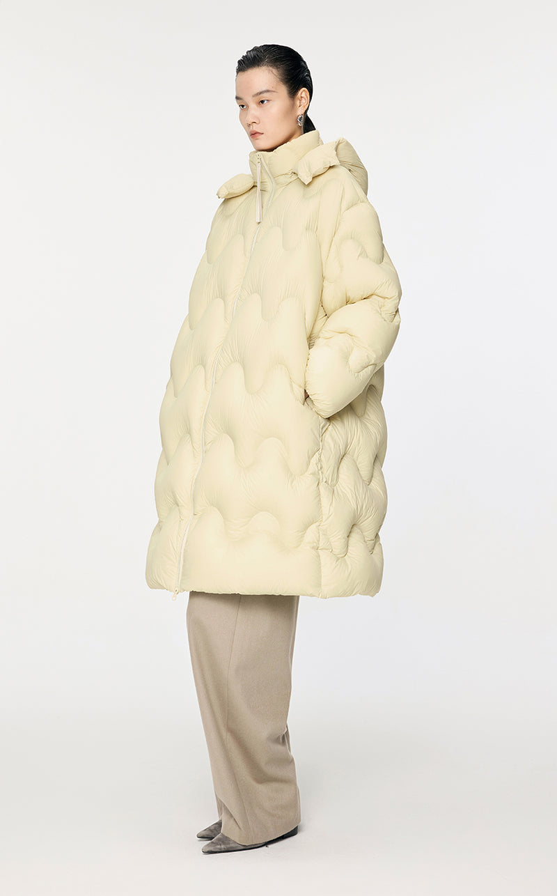 Downcoat / JNBY Oversize Wavy-Line Hooded Down Coat Yellow