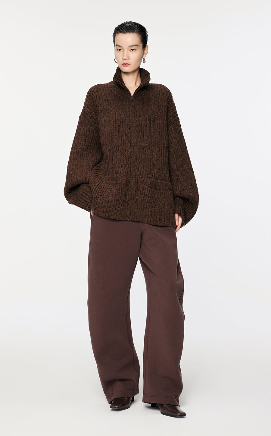 Sweater / JNBY Oversized Short-Cut Wool Sweater Brown