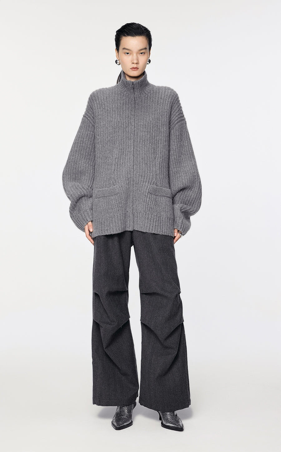 Sweater / JNBY Oversized Short-Cut Wool Sweater Grey