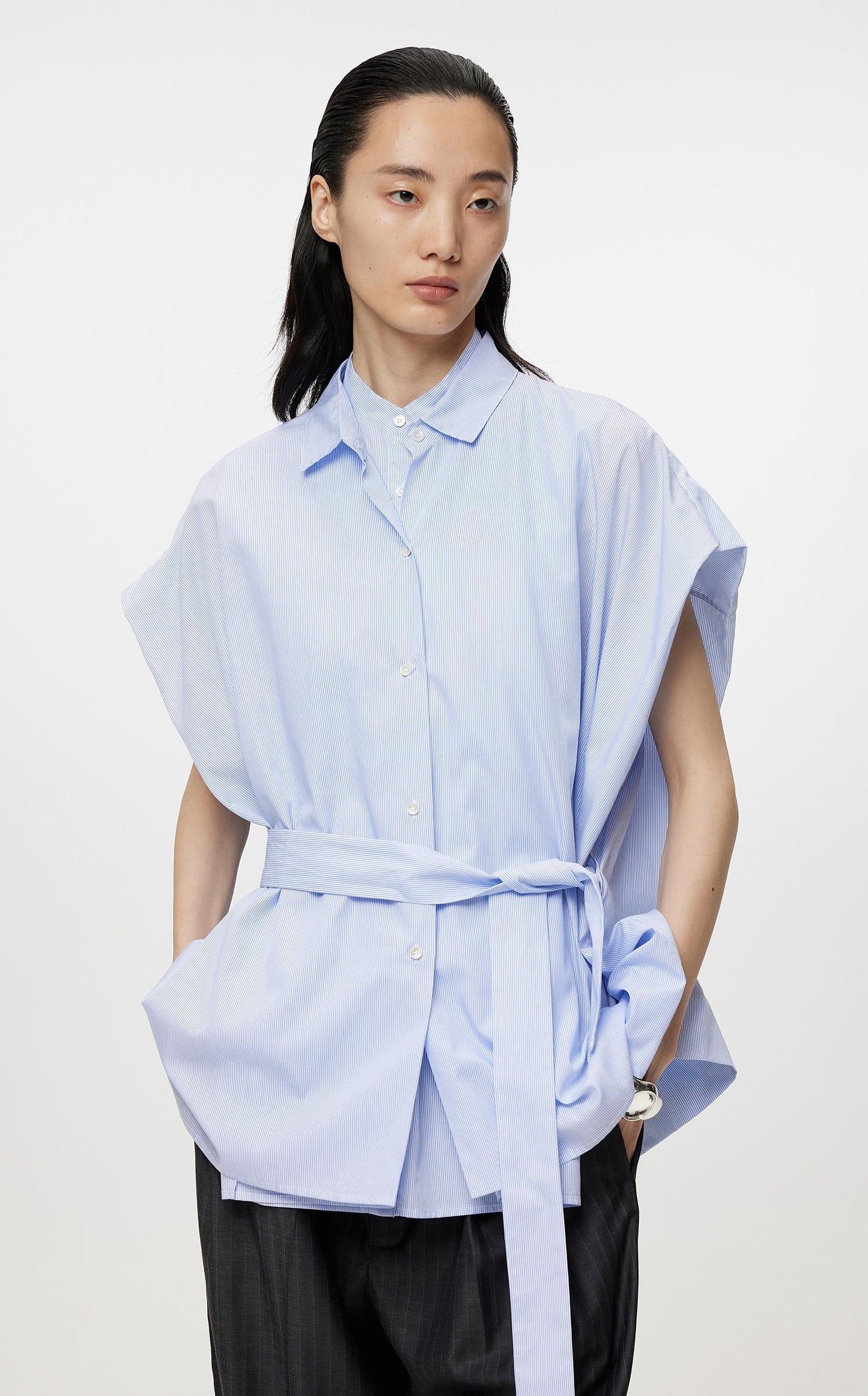Shirt / JNBY Loose Fit Solid Sleeveless Shirt (100% Cotton) Blue