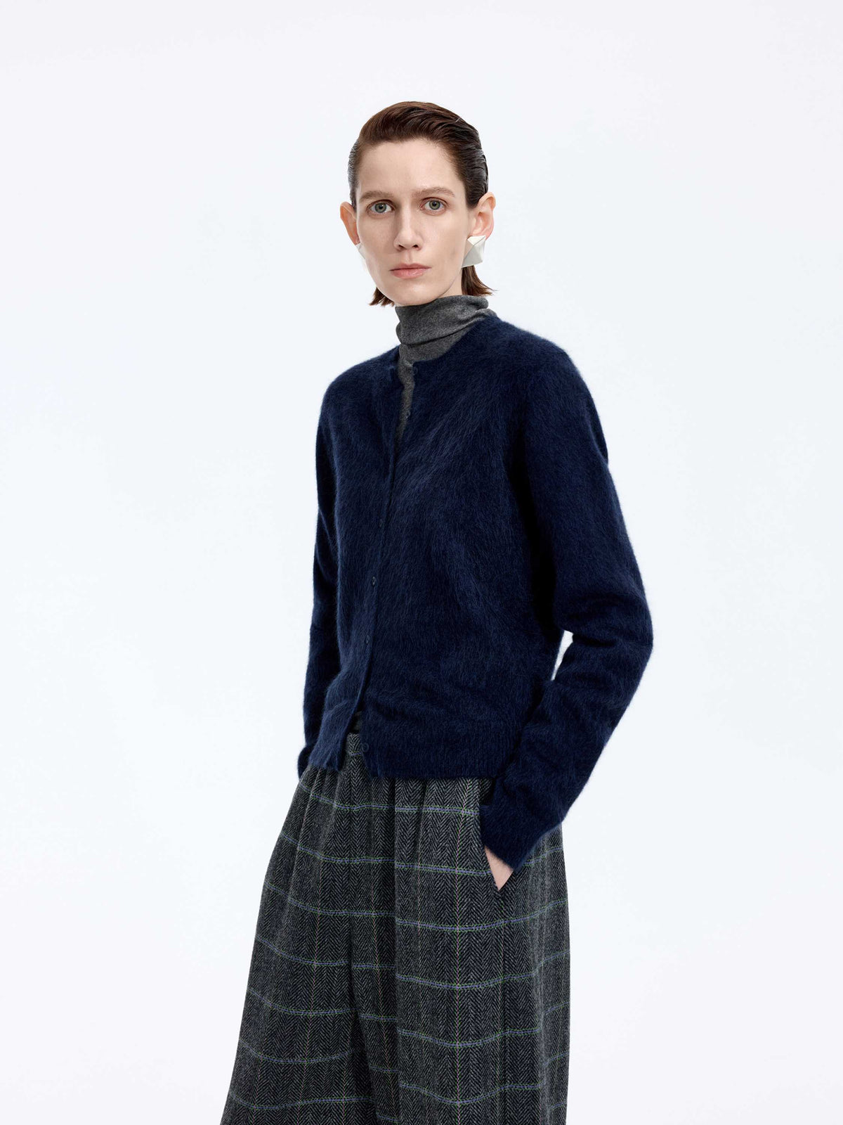 Cardigan / JNBY Yak Wool Blend Cropped Open Front Sweater black navy blue-3