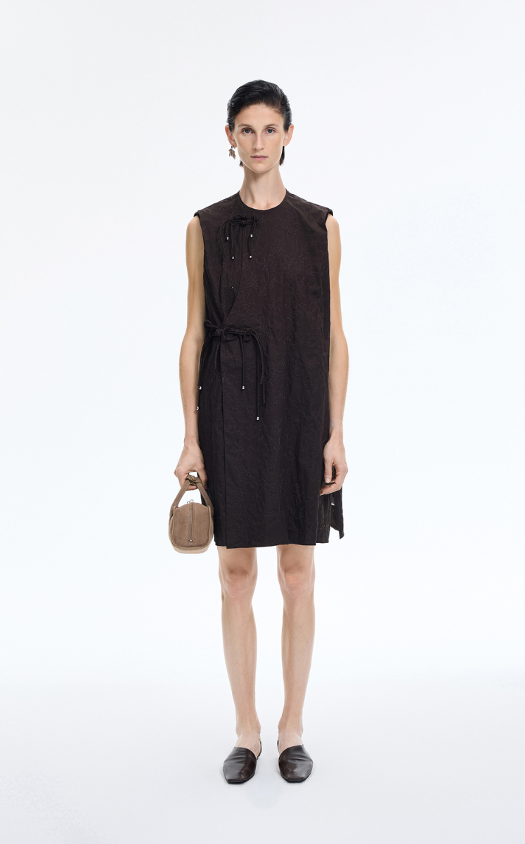 Dress / JNBY Floral Embroidered Cotton Sleeveless Dress