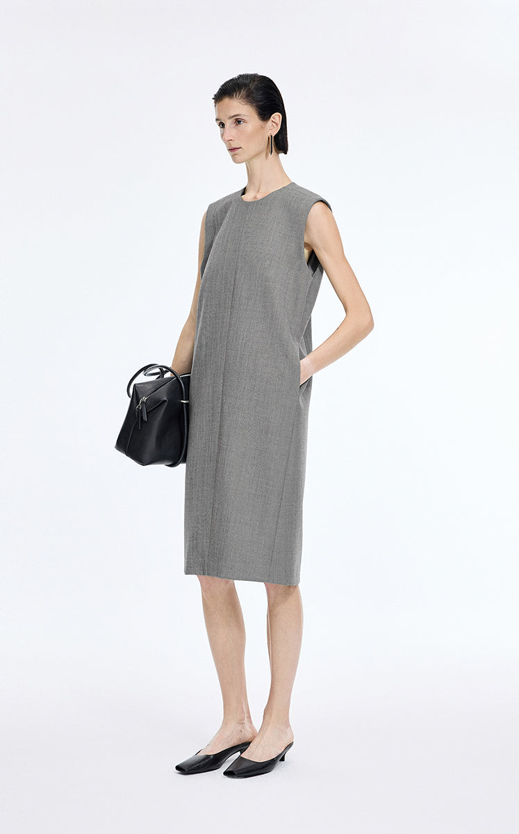 Dress / JNBY Round-Veck Sleeveless Shift Dress