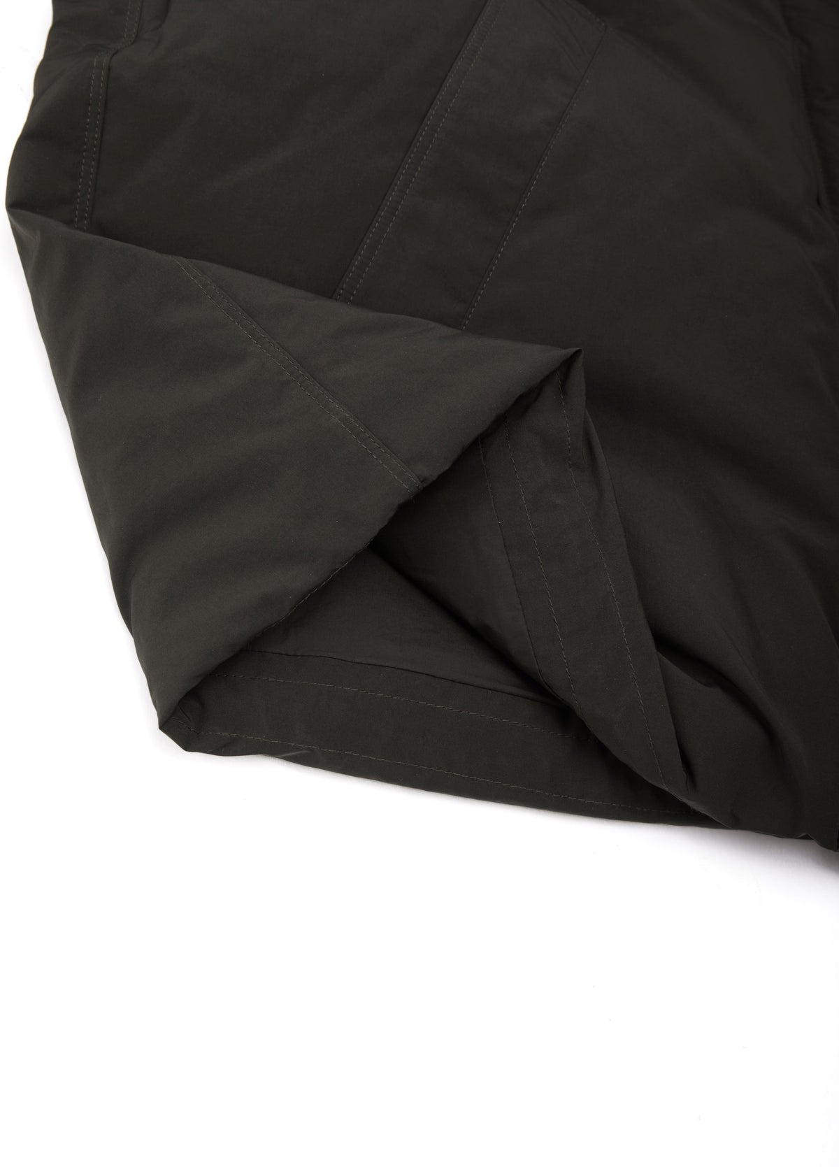 Jacket / JNBY Oversized Short Down Puffer with Drawstring