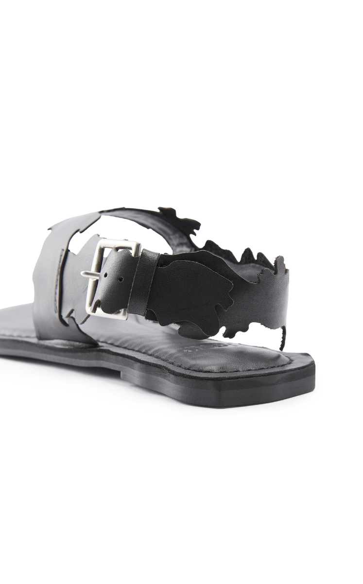 Shoes / JNBY Split-Toe Leather Sandals Black-1