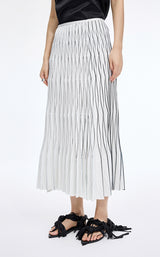 Skirt / JNBY Sculpted Diamond Pleated Maxi Skirt