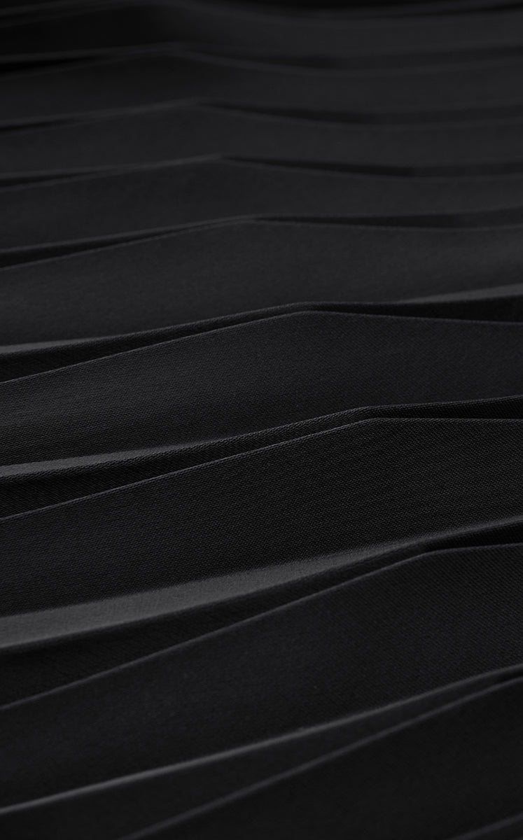 Skirt / JNBY Sculpted Pleated Maxi Skirt Jet Black-1