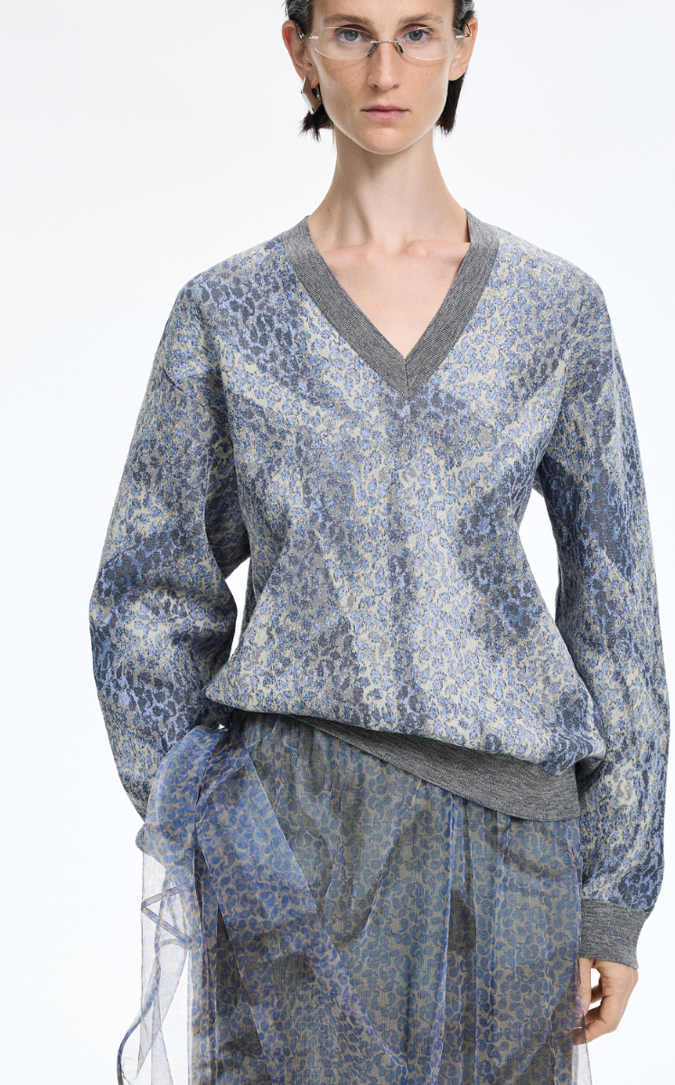 Sweater / JNBY Herringbone Pleated V-Neck Pullover