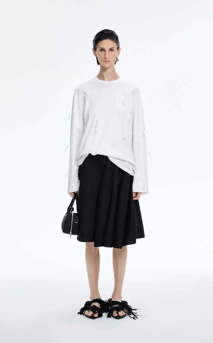 T-Shirt / JNBY 3D Floral Fringe Cotton Long Sleeve Tee White