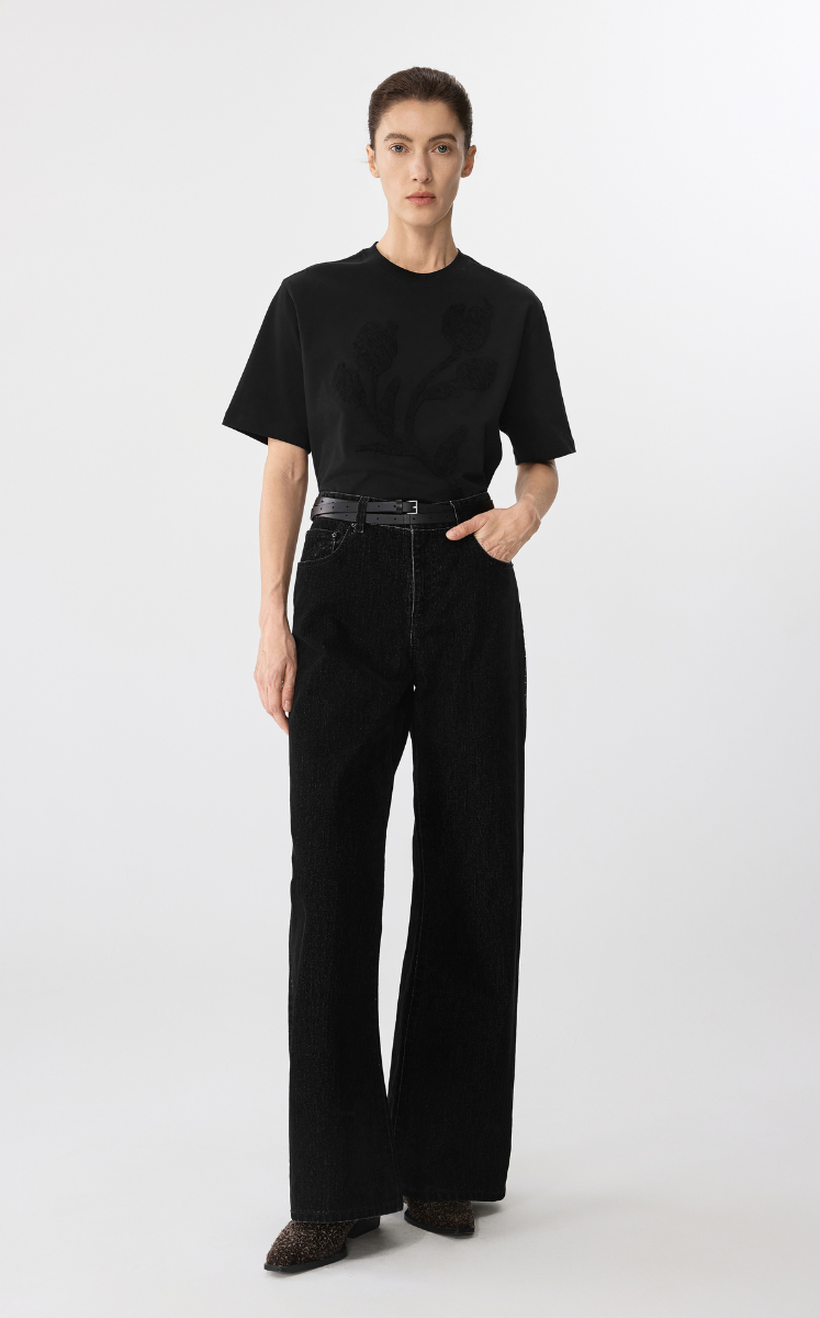 T-shirt / JNBY Embroidered Loose-Fit T-shirt Black